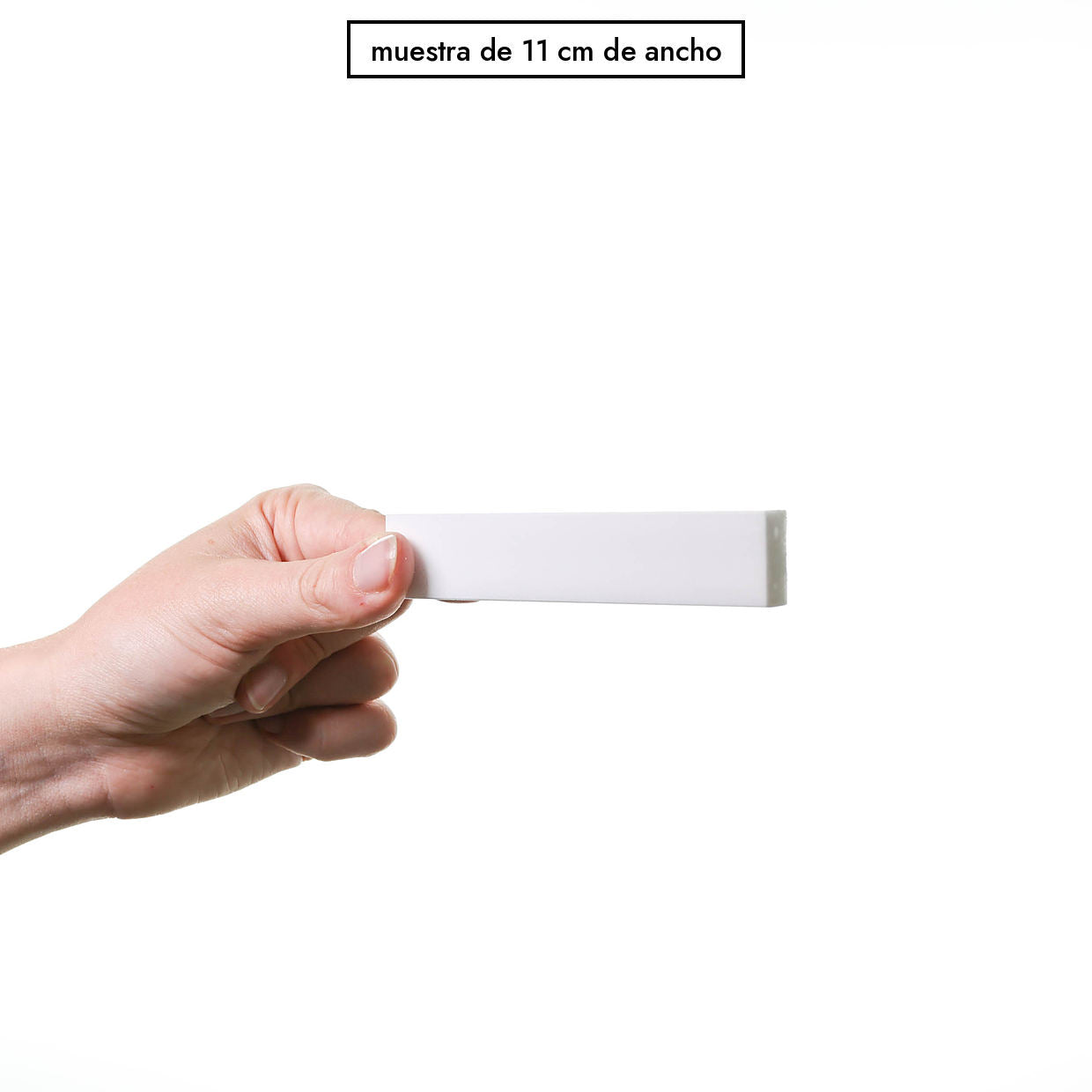 Muestra de 11 cm de ancho del perfil prisma